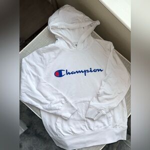 Light weight pull over Champion hoodie